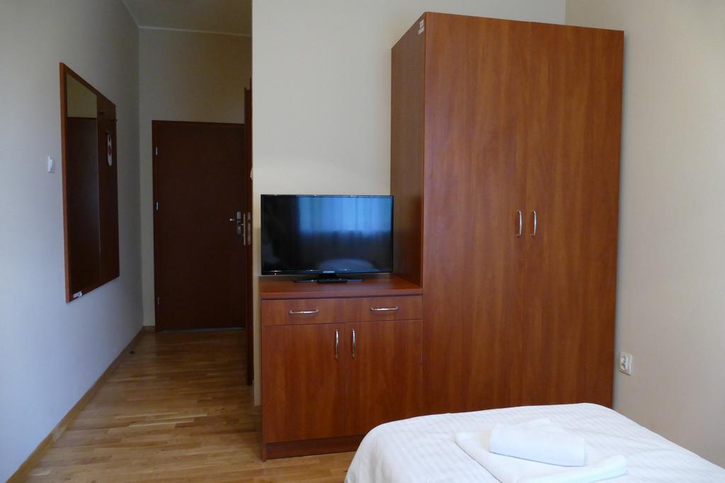 Ckm Centrum Konferencyjne Mazowsze Otrebusy Экстерьер фото